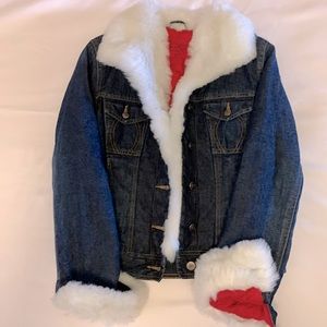 Arizona Jean Co. Denim Jacket.Sz. S. In Great pre-loved condition.